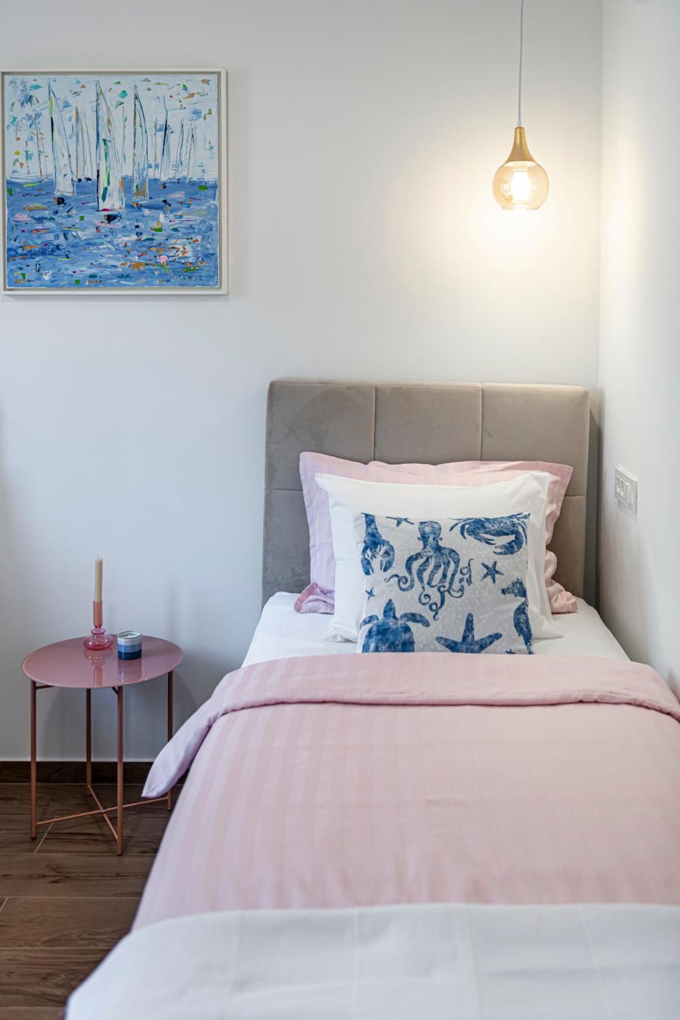 Family Ambient Apartment ซัฟทัท ภายนอก รูปภาพ